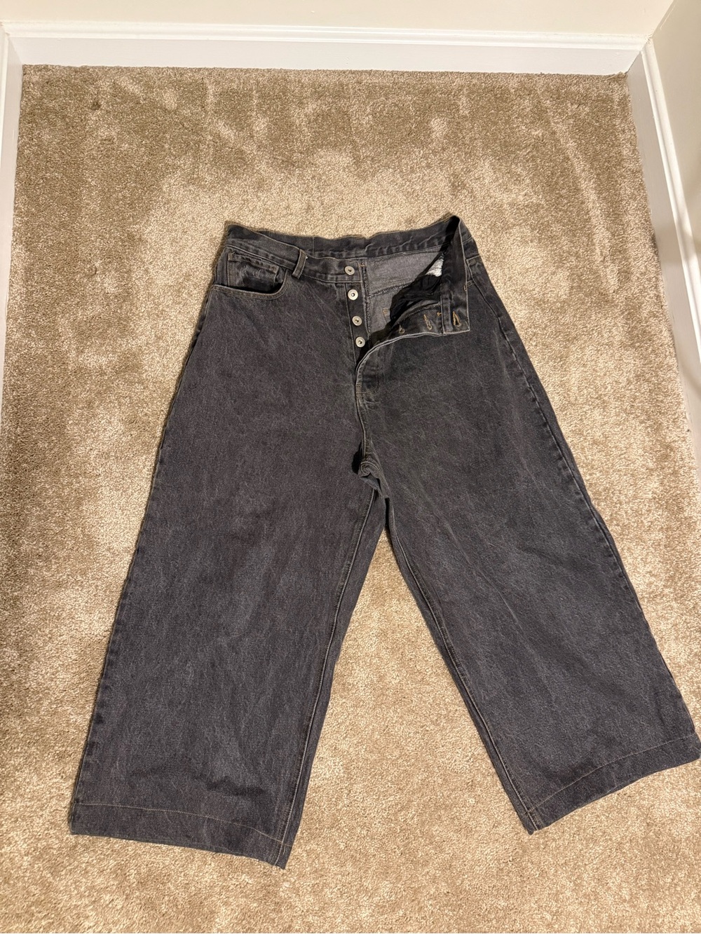 Heavy denim KTwo Men's Jeans in Washed Black w buttons